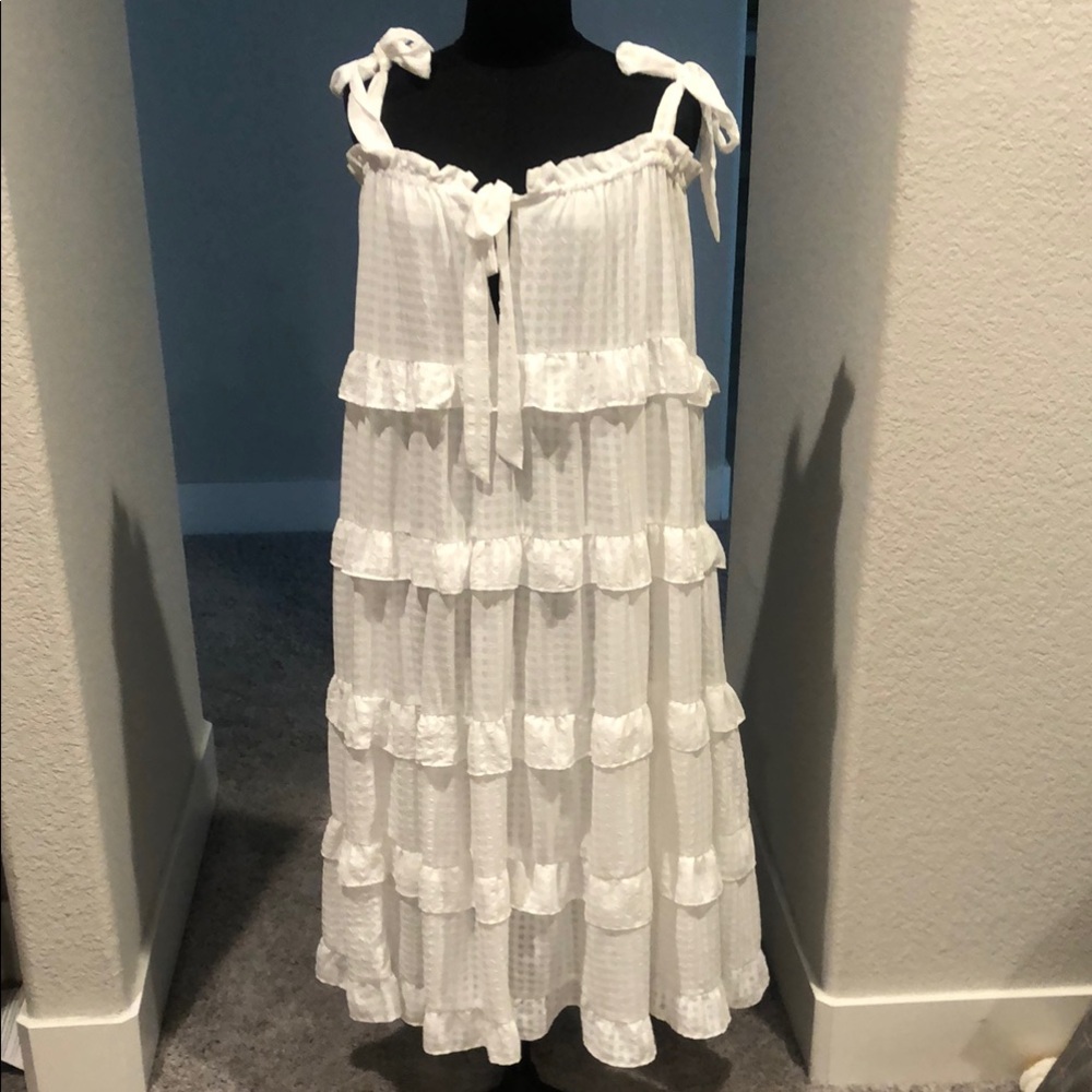 Elegant White Ruffle Dress